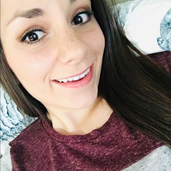 Meet your Posher, Jamie - Picture 1 of 2